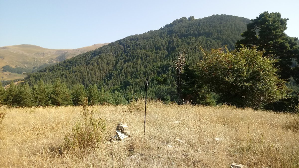 Burgi (1530m) Maisterra Puntaren tontorretik