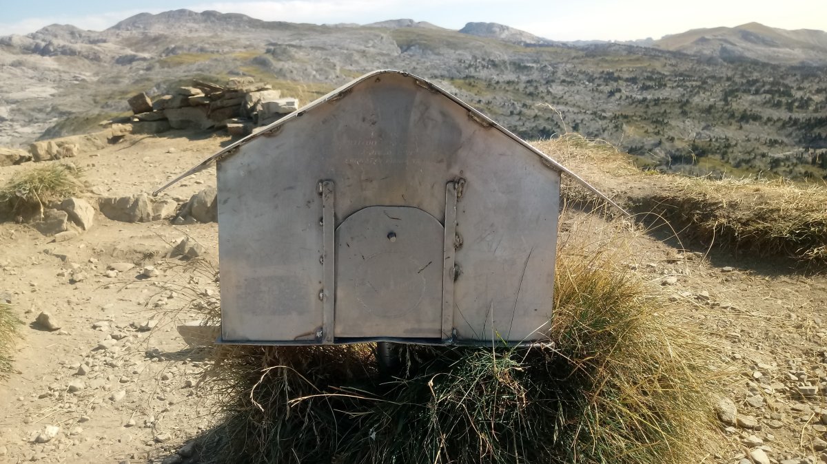 Arlas (2044m) postontzia