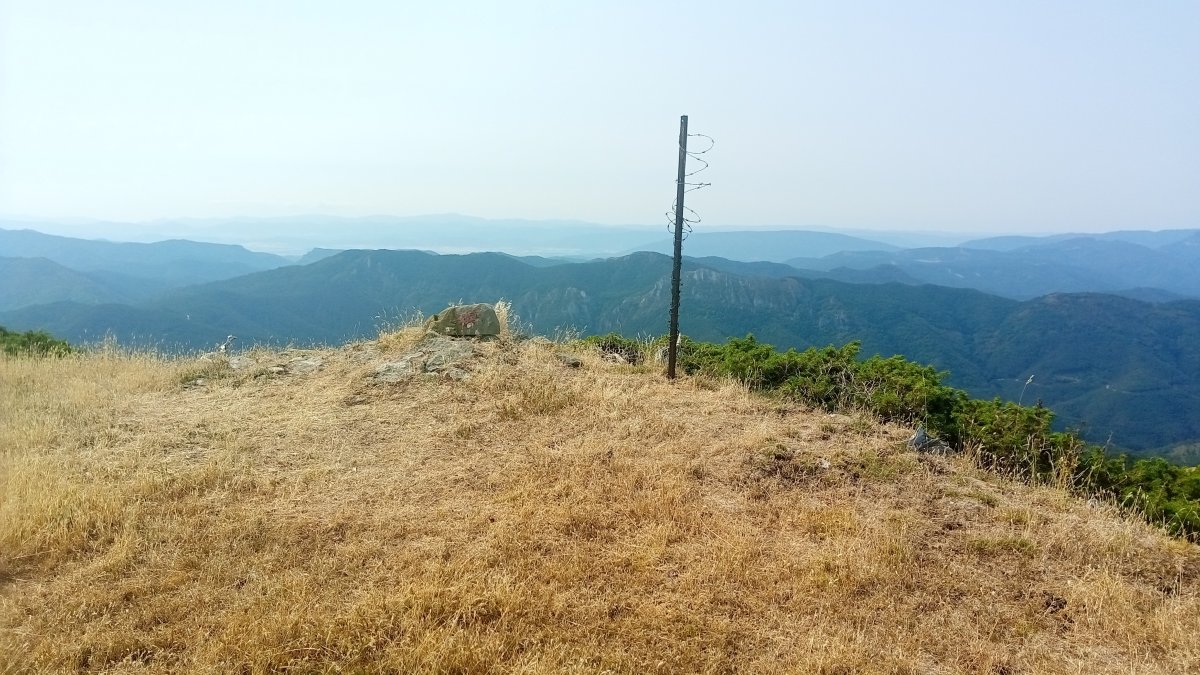 Iñari (1609m) tontorra