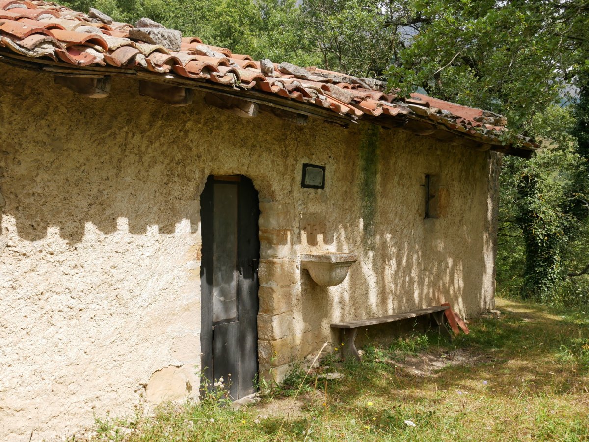 San Tomas ermita, Dorrao