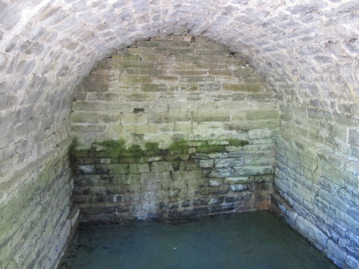 Iturri erromanikoa, Turrillas-Itzagaondoa