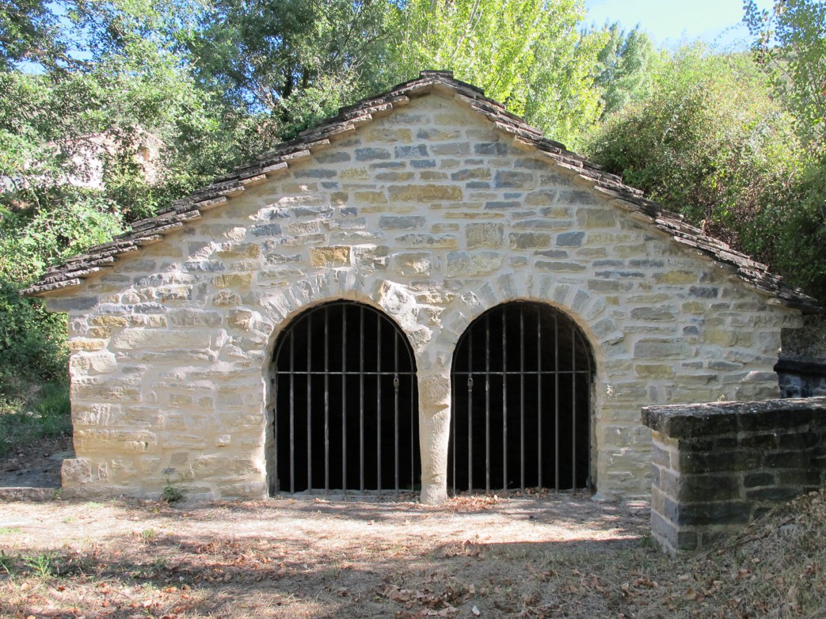 Iturri erromanikoa, Turrillas-Itzagaondoa