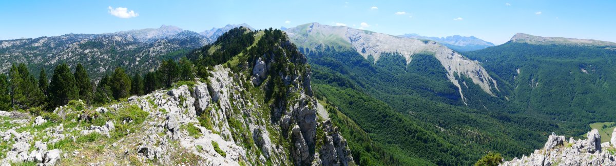 Lapazarra mendebaldeko bizkarretik
