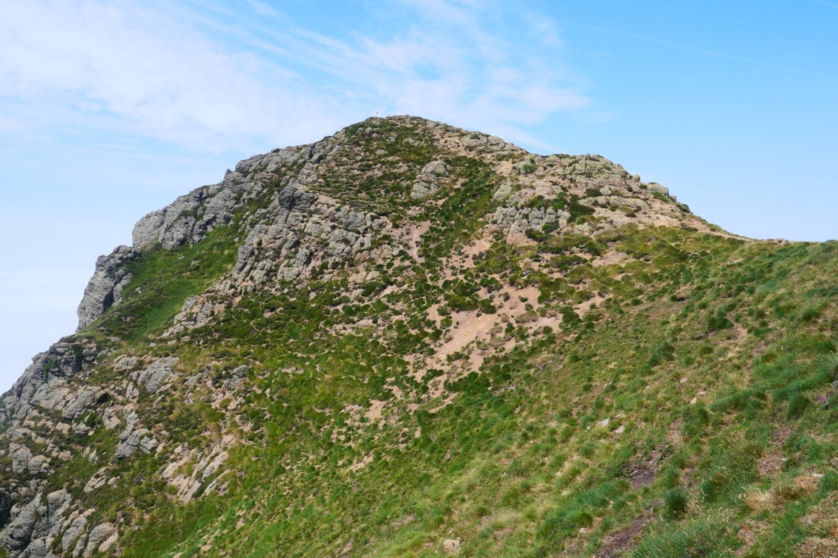 Lakhura, tontor nagusia