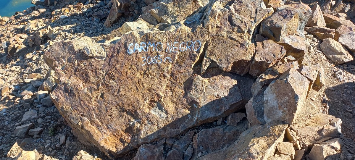 Garmo Beltza (3064m) tontorra