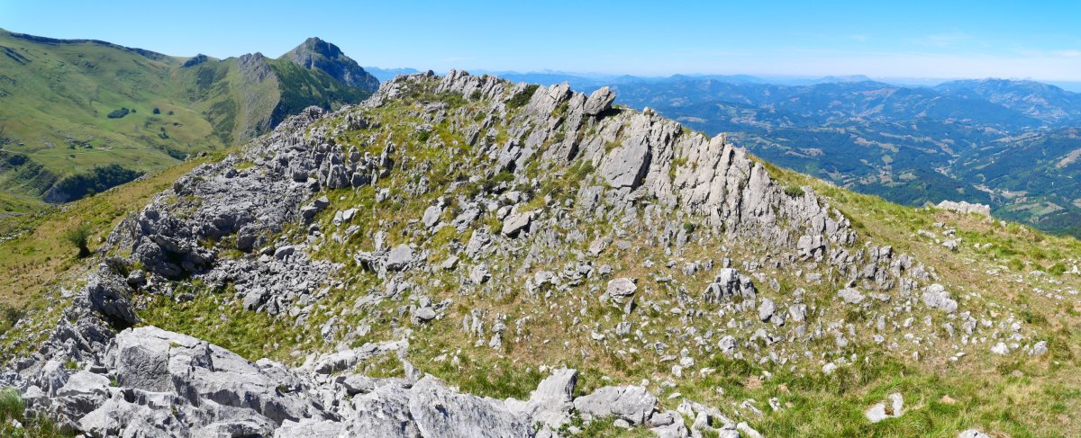 Zabalegi gailurra ekialdetik