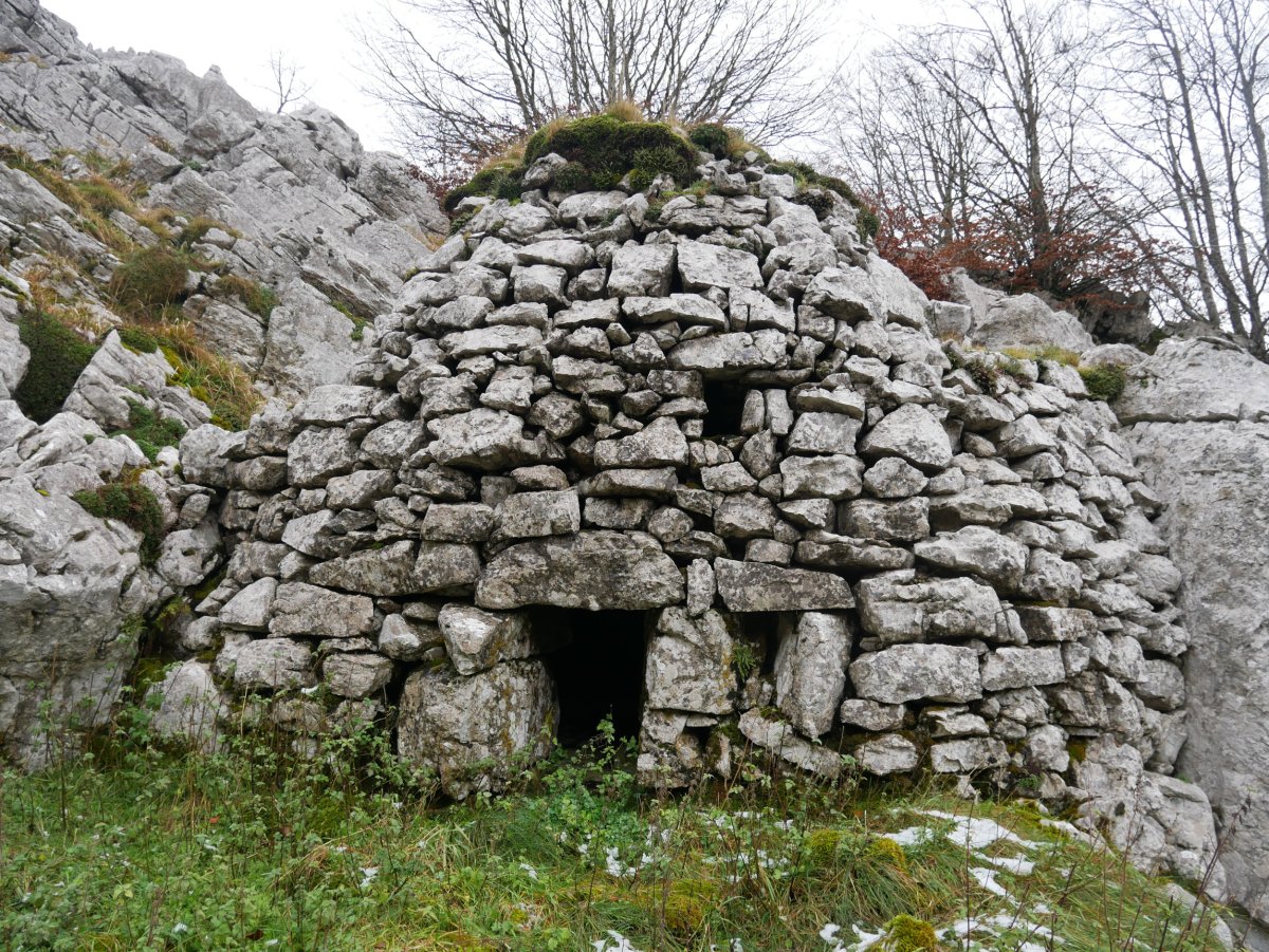 Arkue Gurutzeaga aldean