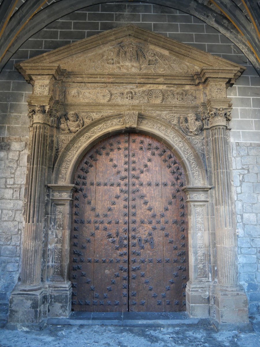 Elizaren ataria, Anso