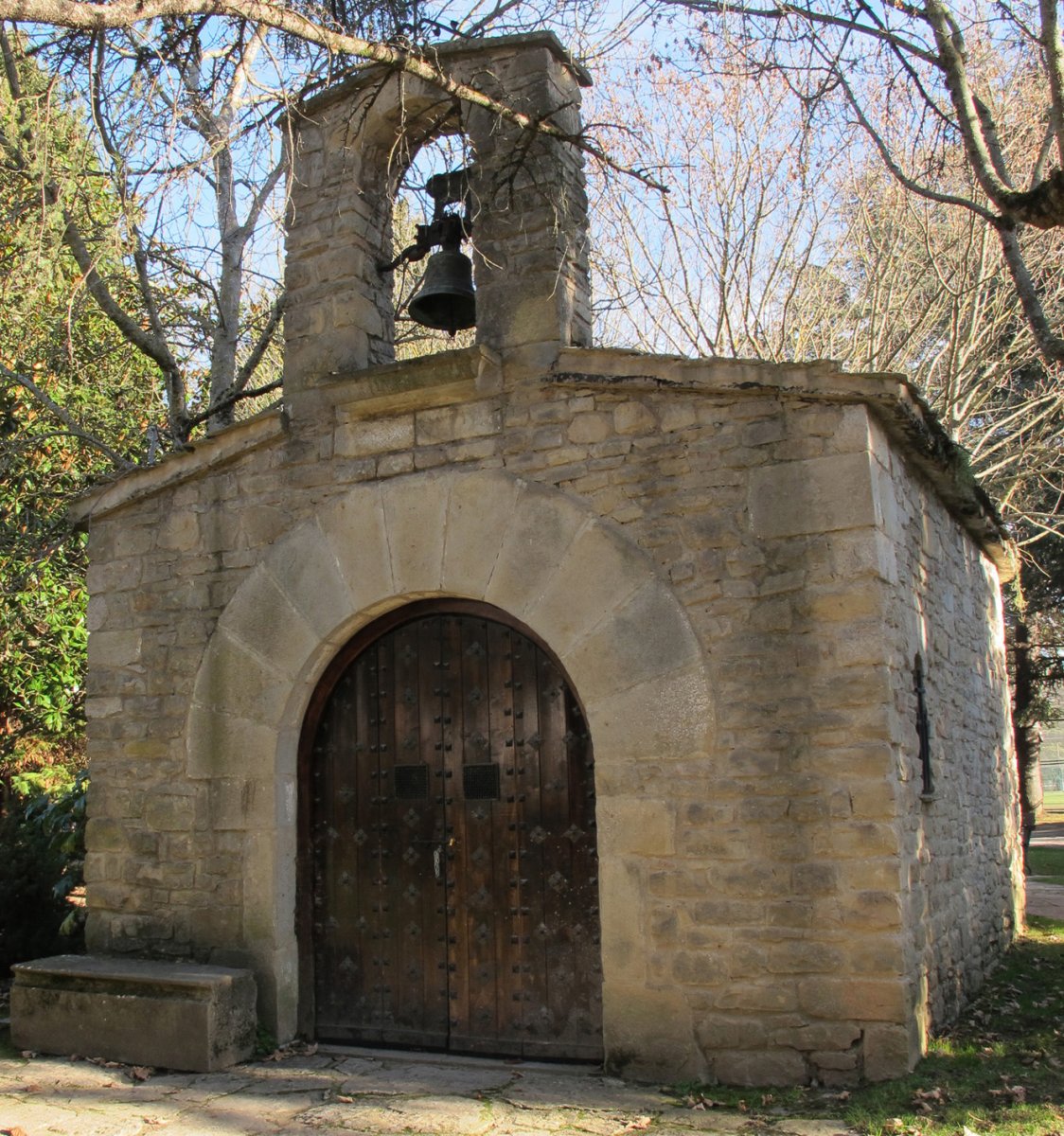 Ermita, Burlata