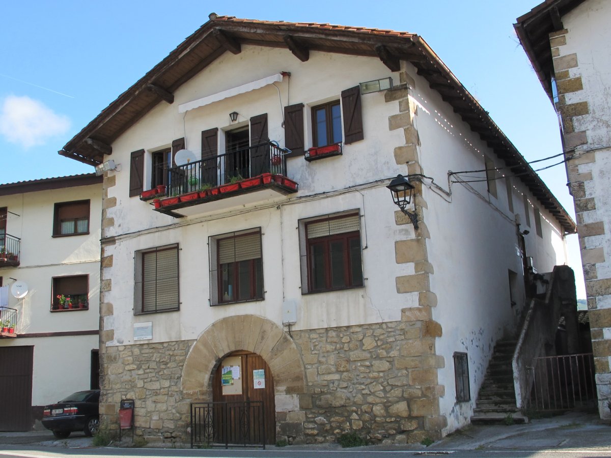 Polainea etxea, Eratsun