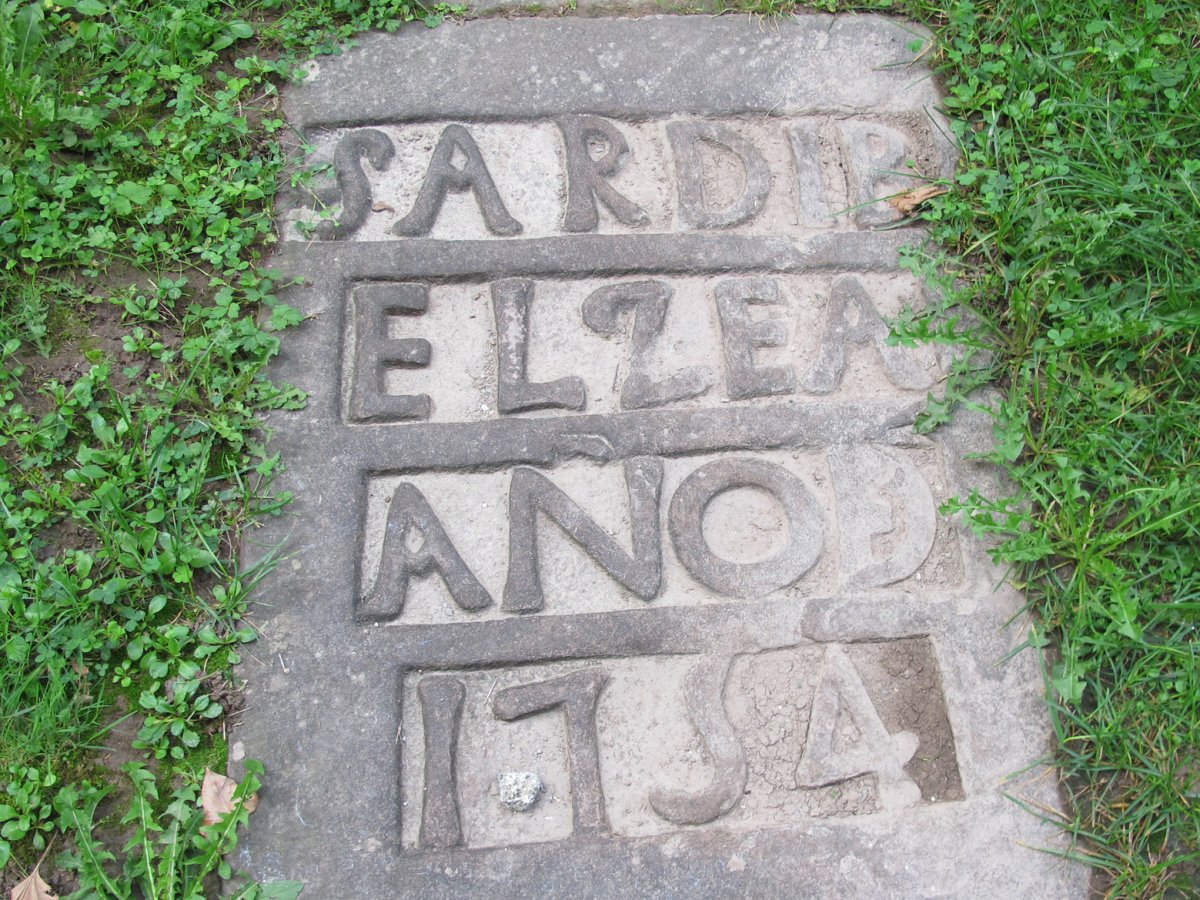 Hilobia eliz atarian, Gartzain-Baztan