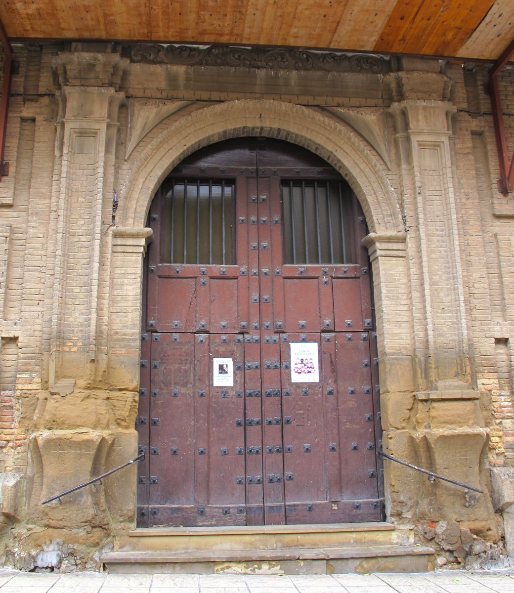 Carmen eliza, Tutera