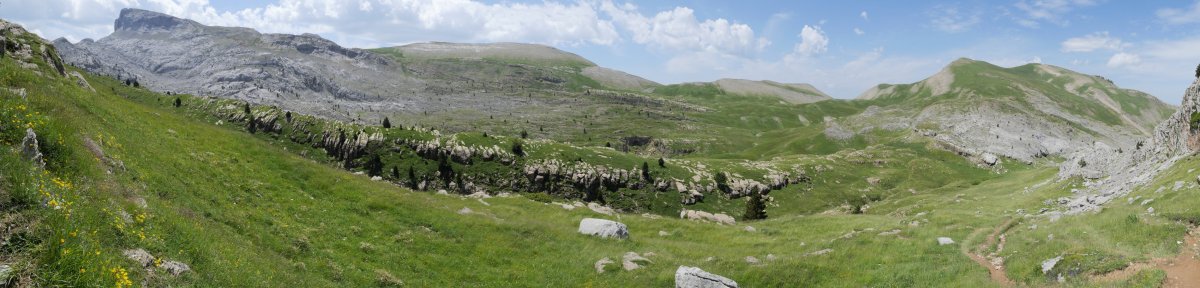 Petrechema eta Lapaquiza de Linzola Hiru Erregeen Mahaiko igoeratik