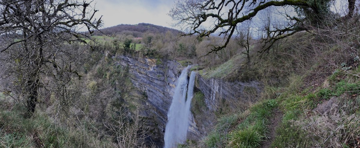 Goiuri-Ondonako Ur Jauzia