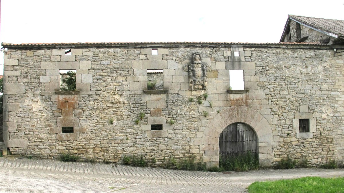 Etxe bateko hondakinak, Munarritz-Goñi