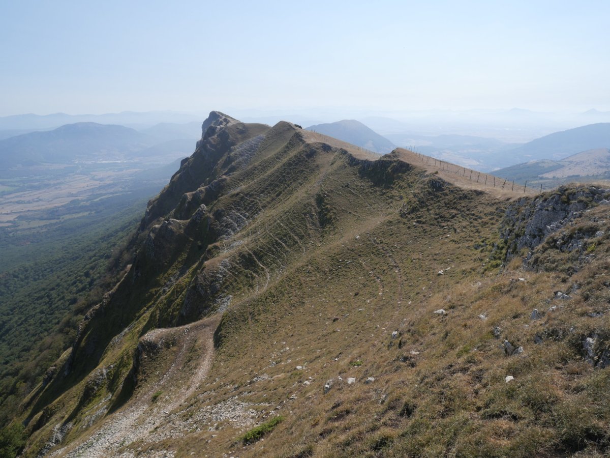 Idoitxiki Irañetako mendatetik ikusita