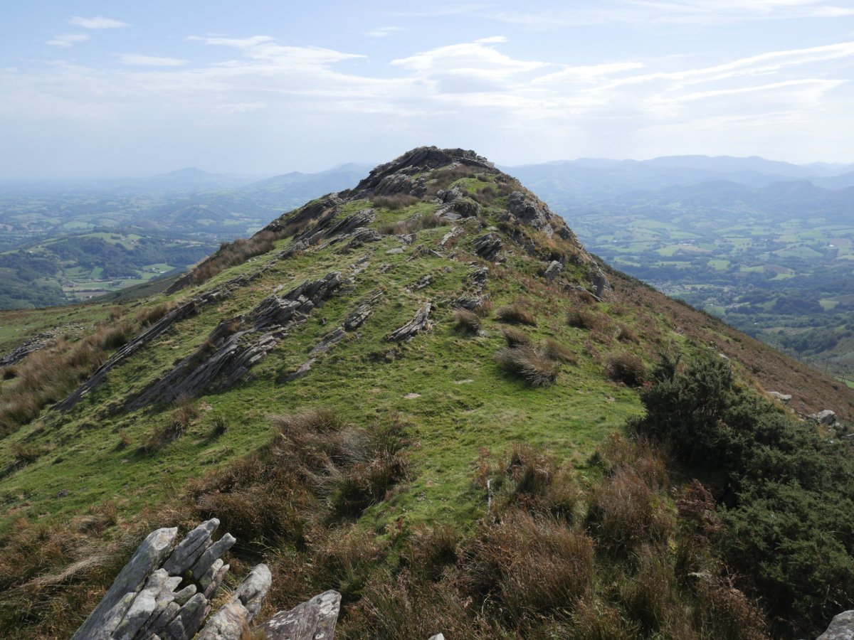 Altsanga, mendebaldeko lehenengo muinoa