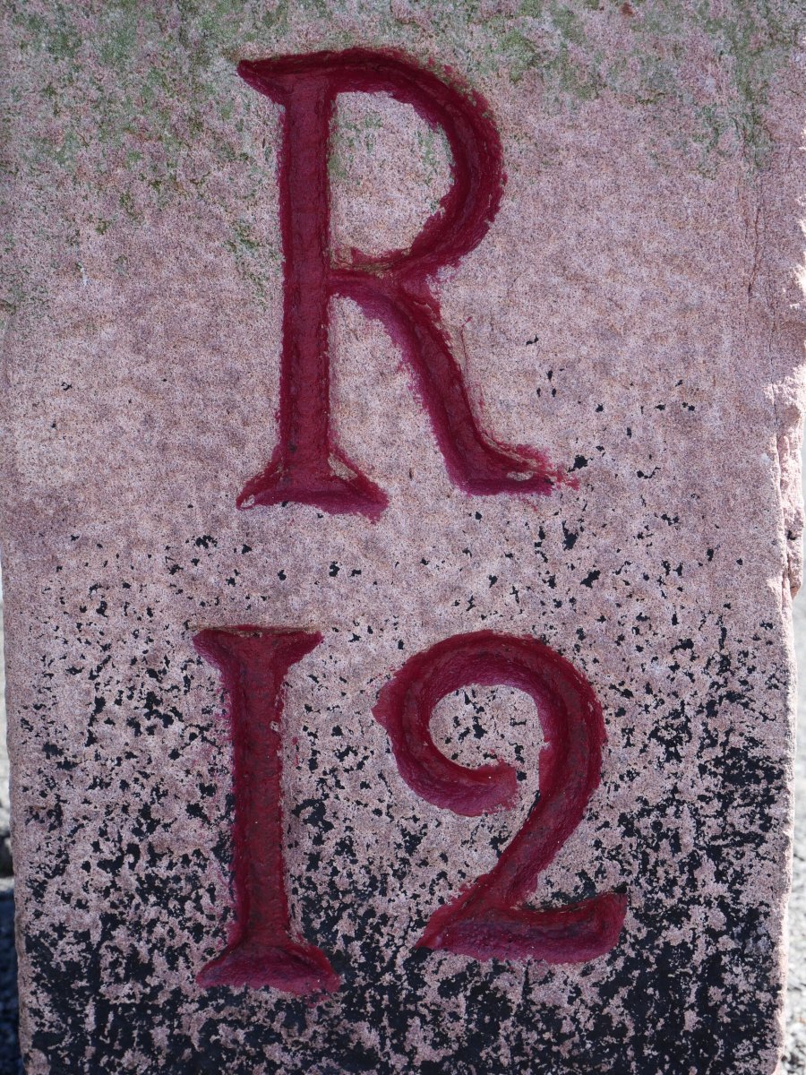 R12 mugarria Ibardinen