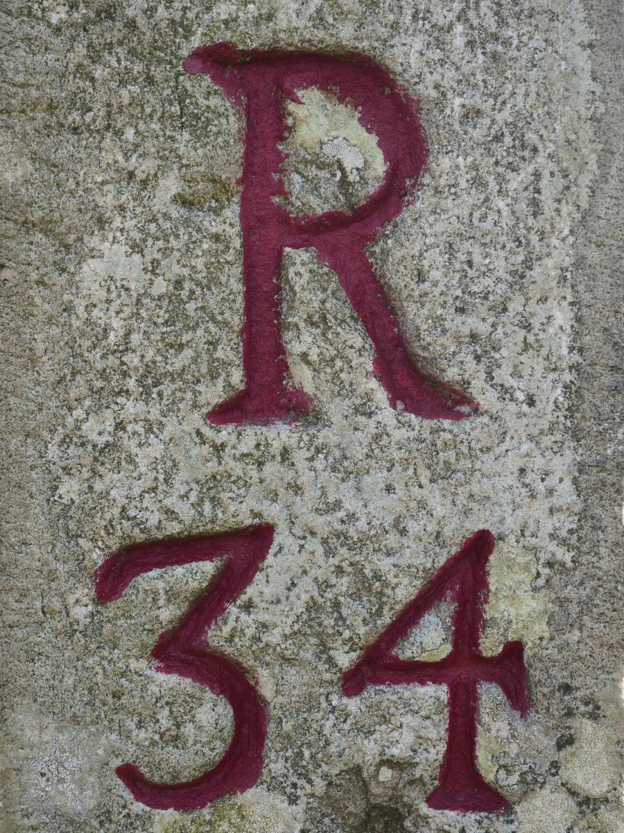 34. mugarria, Larrun