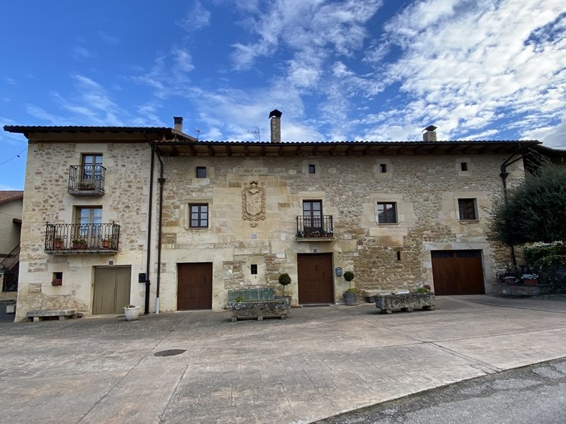 Samaniego Oinetxea. Bernedo (Markinez)