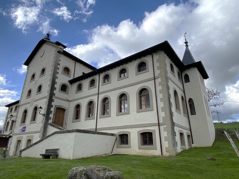 Lantenoko Eskolak. Aiara (Lanteno)