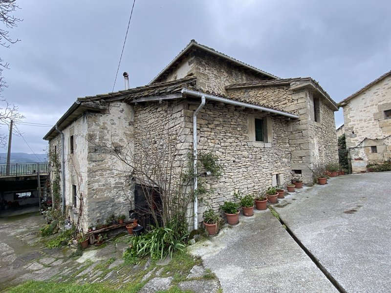 Sobrevilla Dorretxea. Aiara (Soxo)