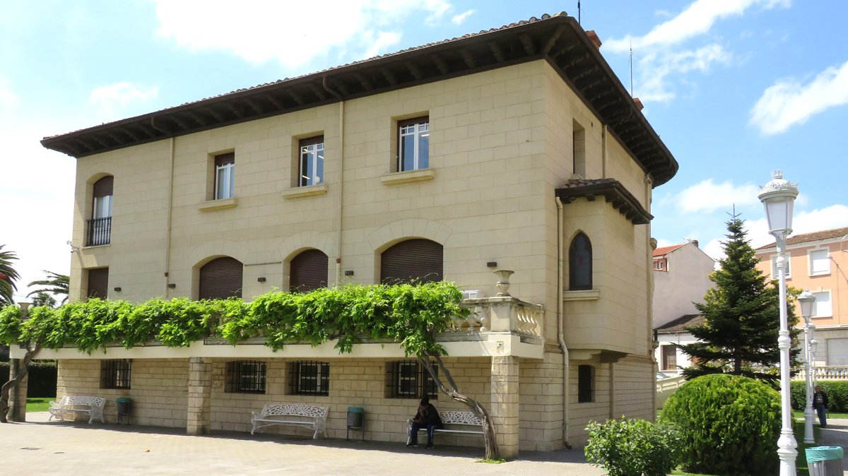 Udaletxea, San Adrian