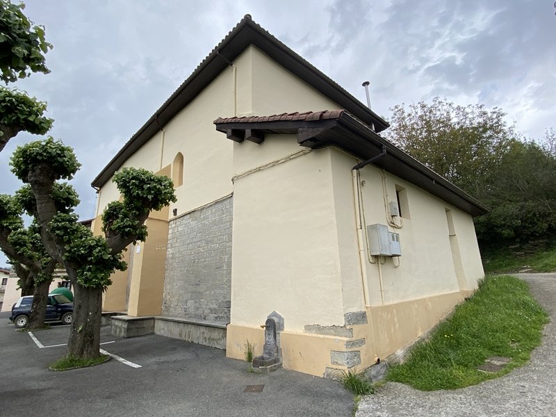 Nuestra Señora de Izaskun Ermita. Ibarra