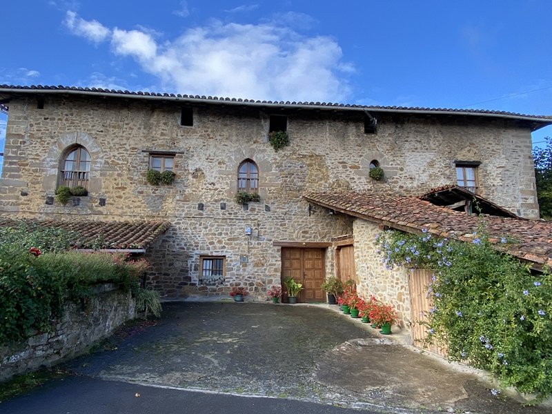 La Cuadra Jauregia. Okondo