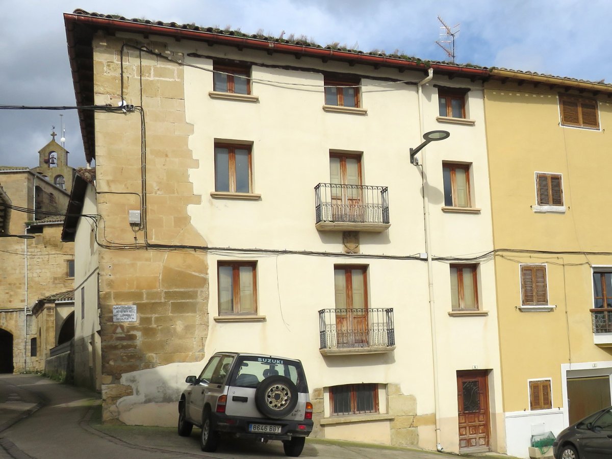 Etxea (Kale Nagusia 4), Abartzuza