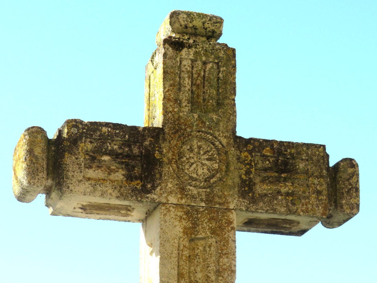 Gurutzea, Estavillo-Armiñon