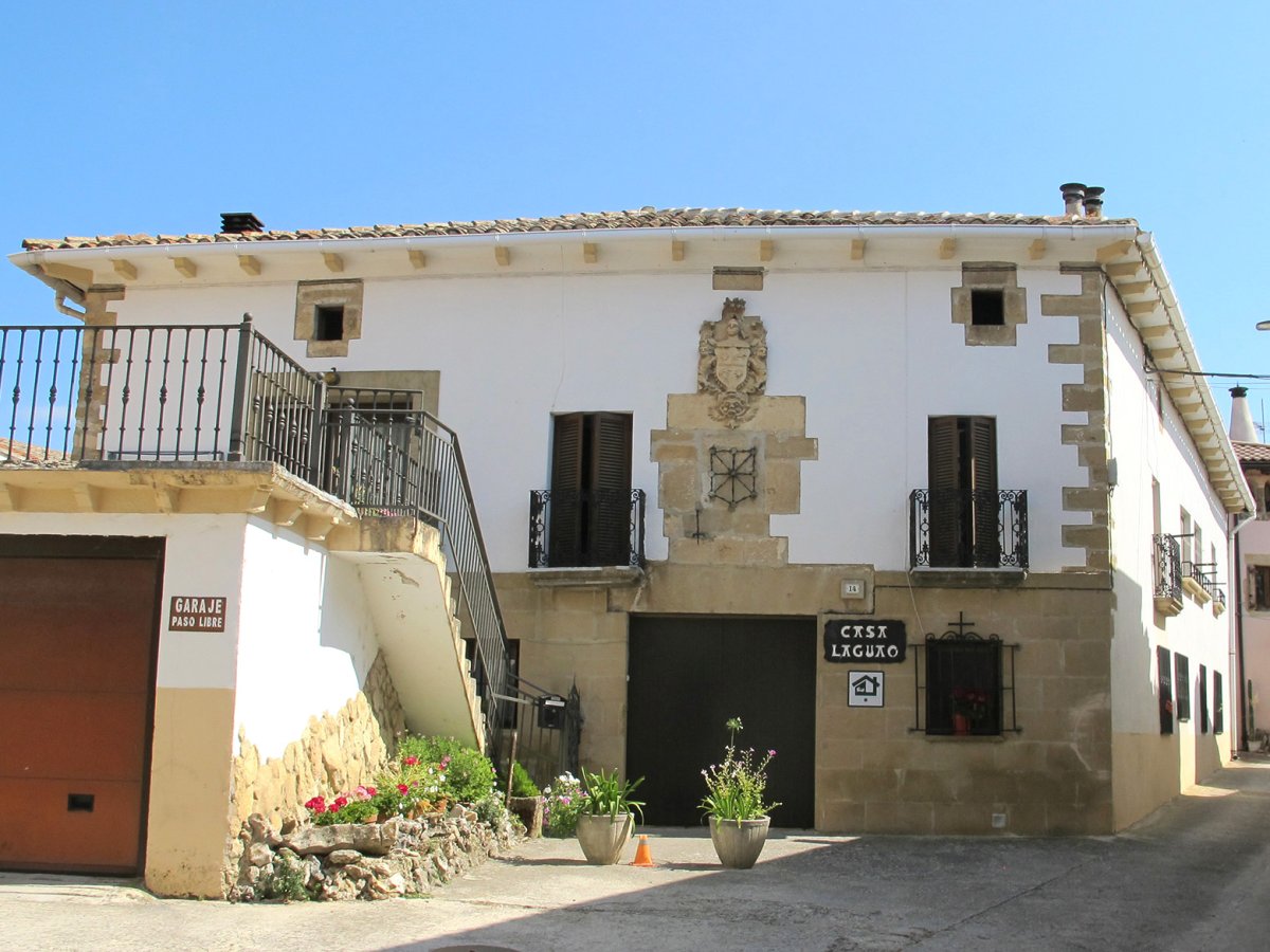 Laguao etxea, Abartzuza