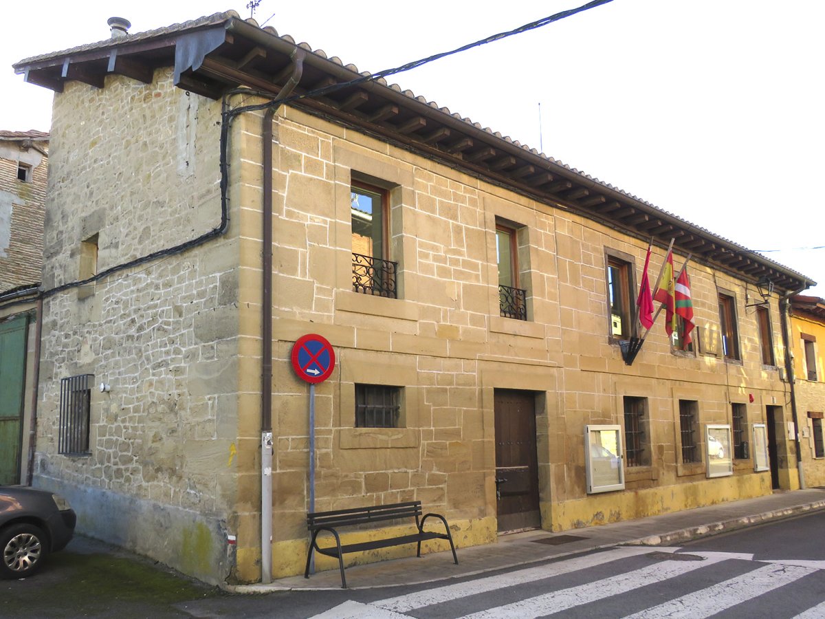 Udaletxea, Armiñon-Armiñon