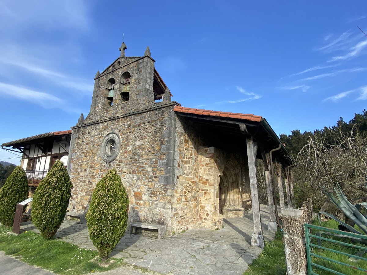San Bartolome Ermita. Laudio (Larrea)
