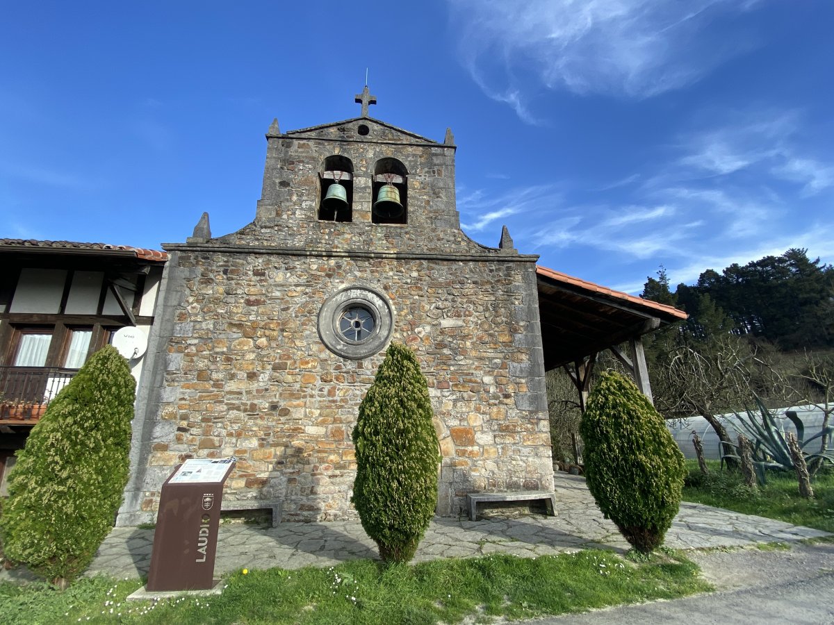 San Bartolome Ermita. Laudio (Larrea)
