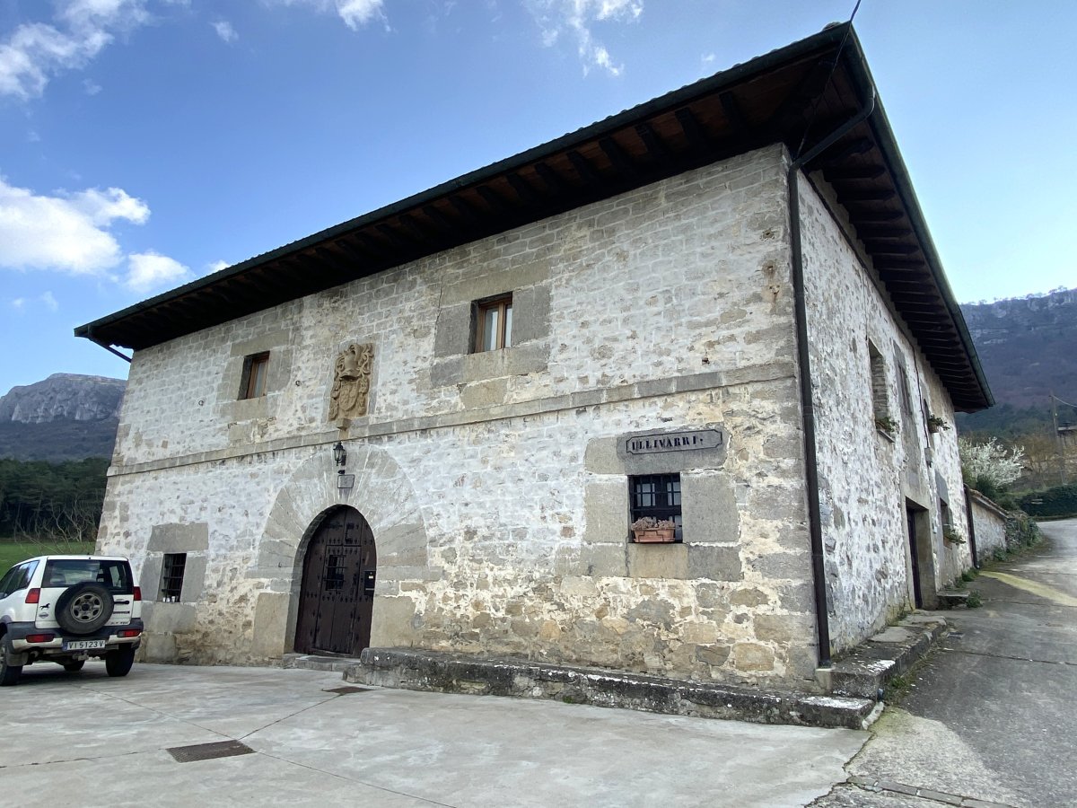 Ocharan Jauregi-Etxea. Kuartango (Uribarri-Kuartango)