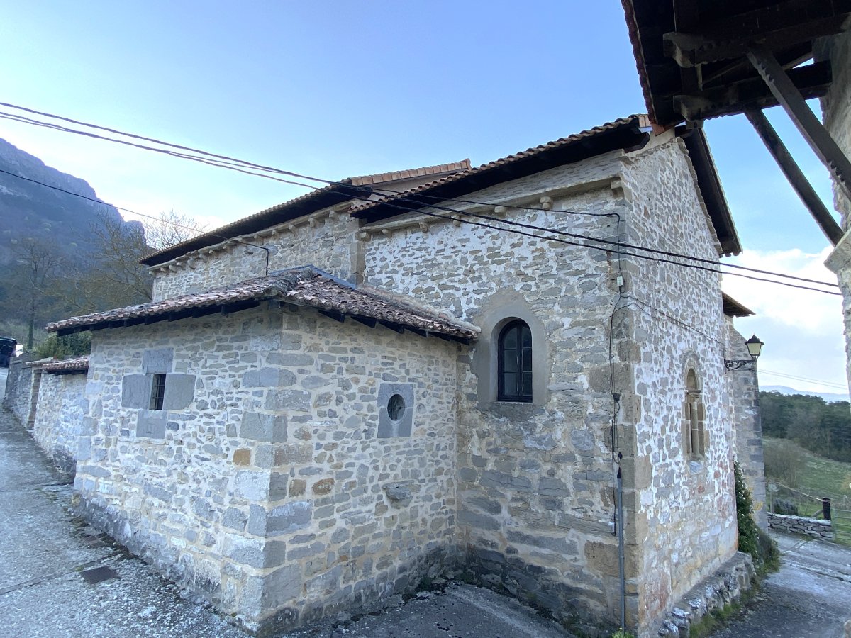 San Quirico eta Santa Julita Eliza. Kuartango (Uribarri-Kuartango)