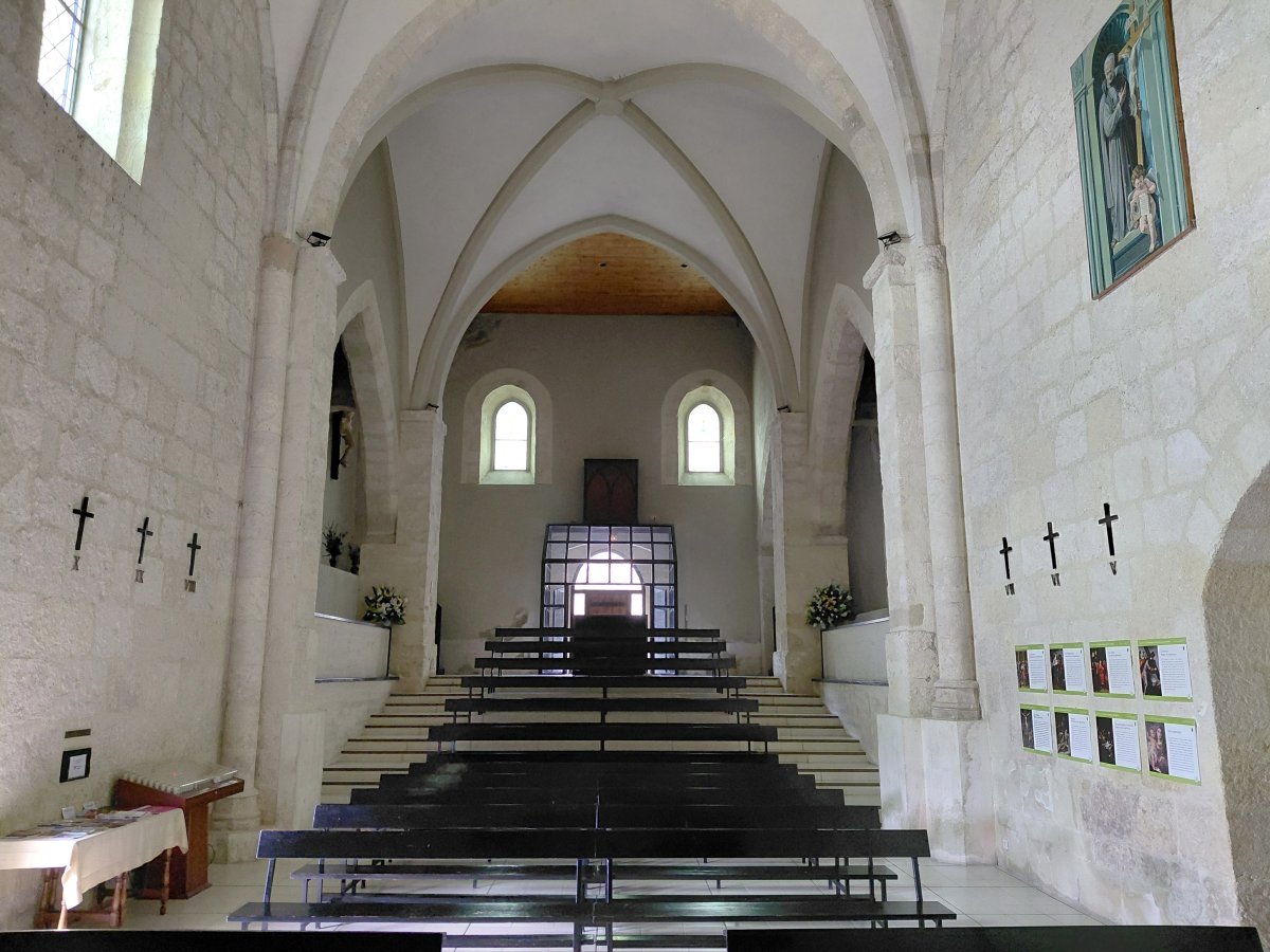 Angostoko Andra Maria Santutegia. Gaubea (Villanañe)