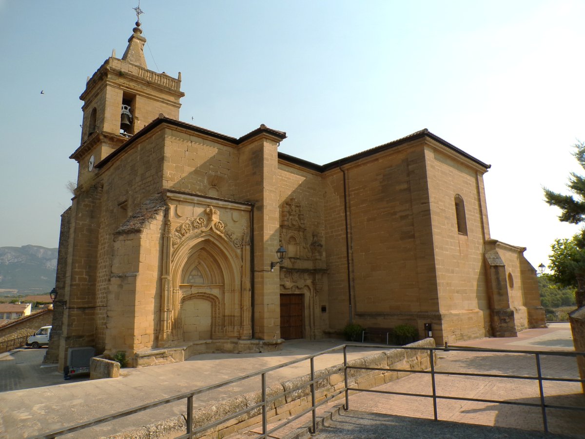 Andra Maria Sortzez Garbiaren Eliza. Navaridas