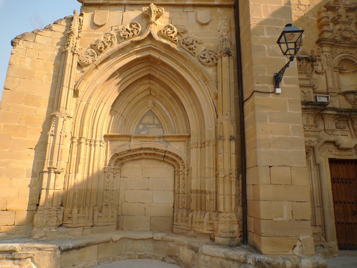 Andra Maria Sortzez Garbiaren Eliza. Navaridas