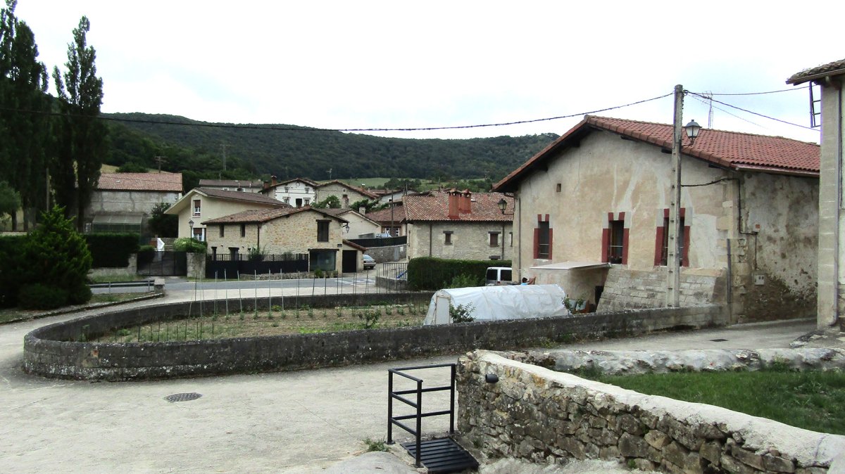 Azazeta, Arraia Maeztu
