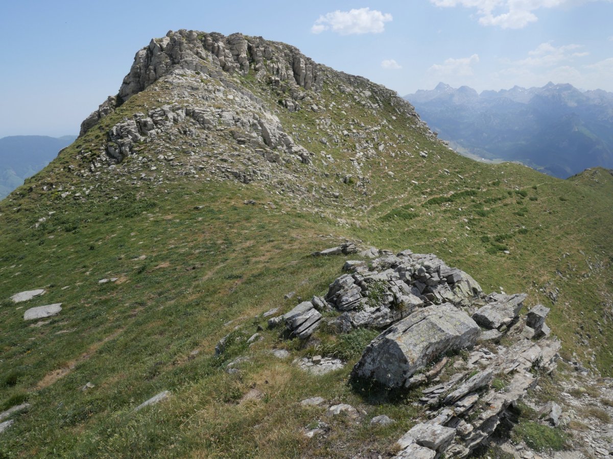 Lakartxela, ekialdeko tontorra