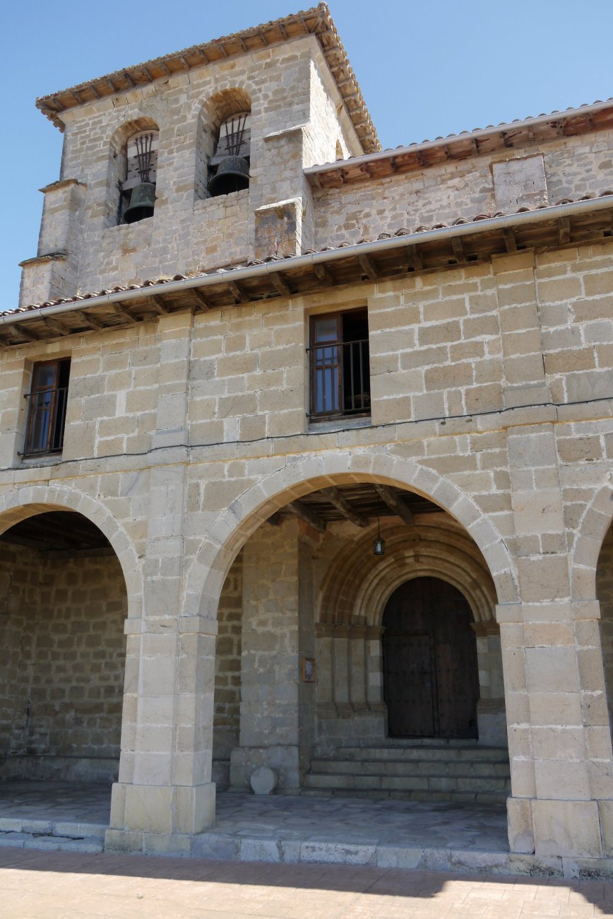 San Martin eliza, Sarasa