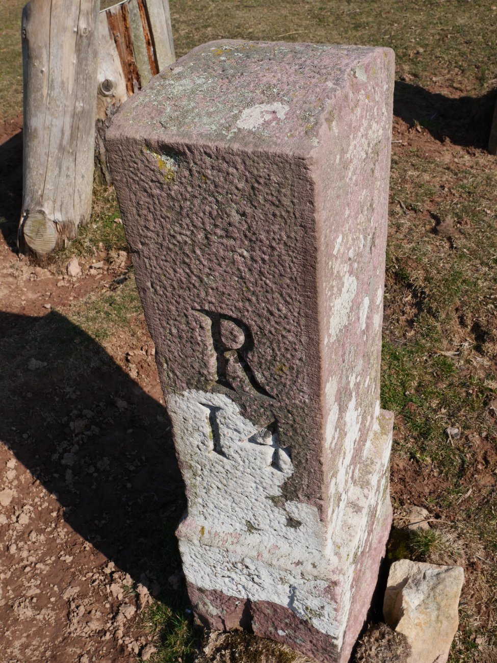 R14 mugarria Erentzazun