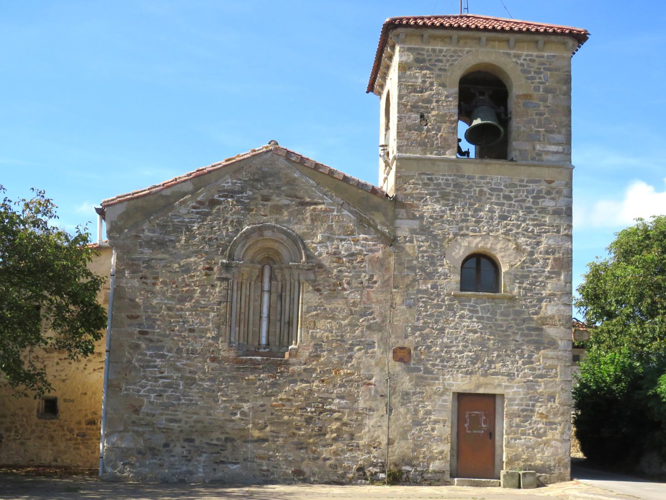 Santiago eliza, Gillerna-Zuia