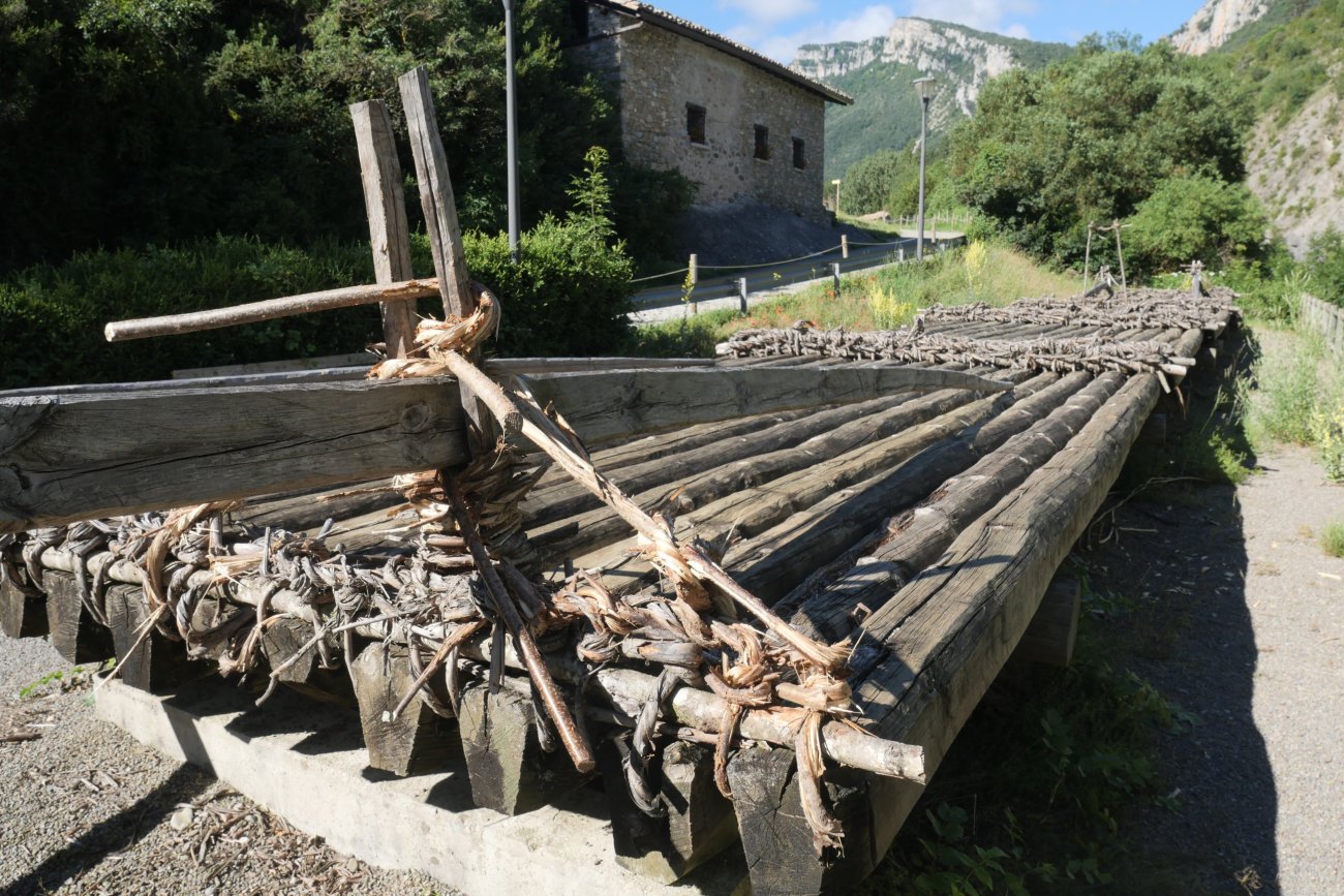 Burgiko almadia, monumentu bihurtuta